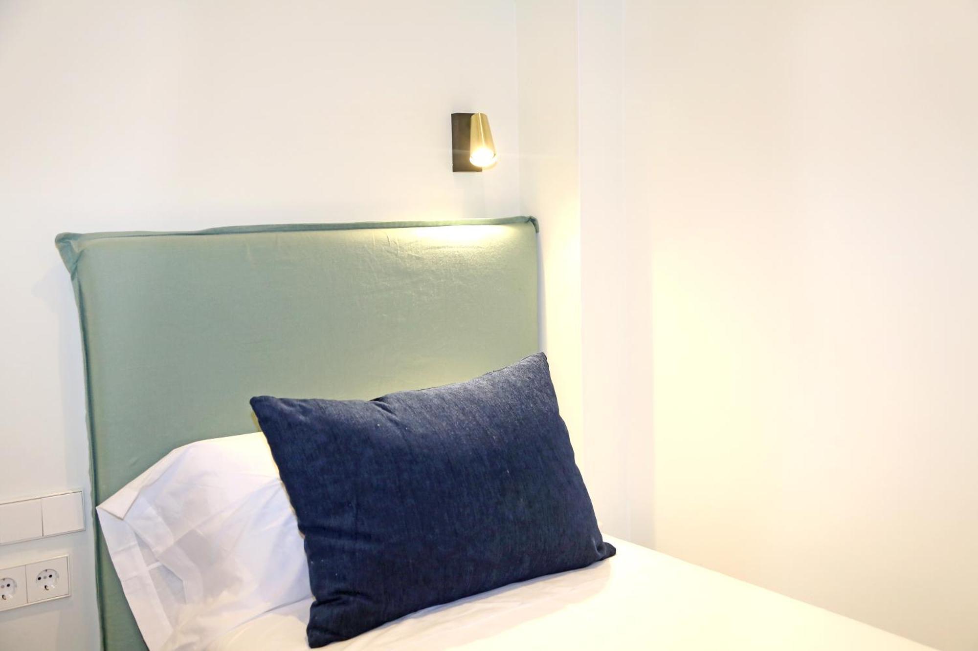 Piso Boutique Frente Al Casco Viejo De Bilbaoアパートメント エクステリア 写真